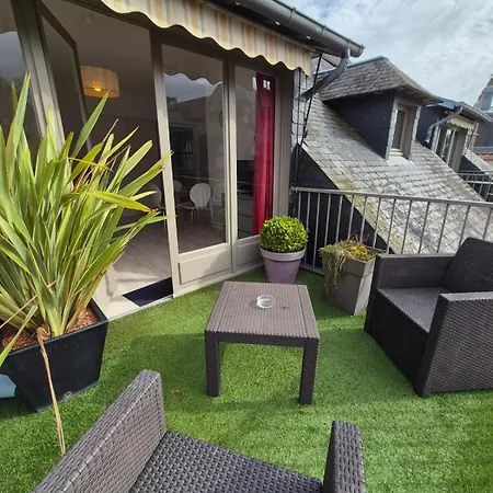 Avec Terrasse *